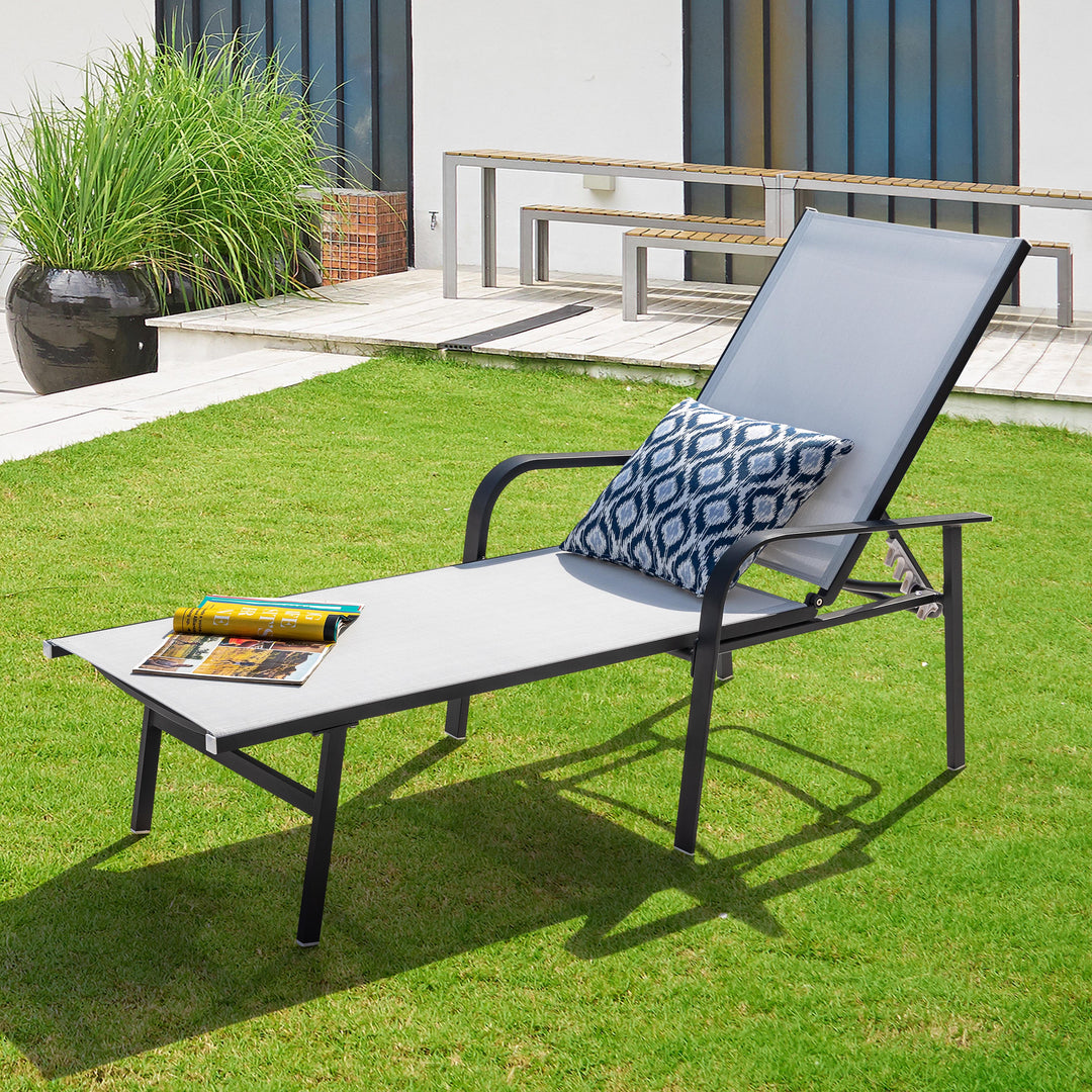 Outdoor Patio Folding Chaise Lounge Chair with 6-Position Adjustable Backrest and Breathable Textile Fabric, Beach, Yard, Pool, Lawn, Gray