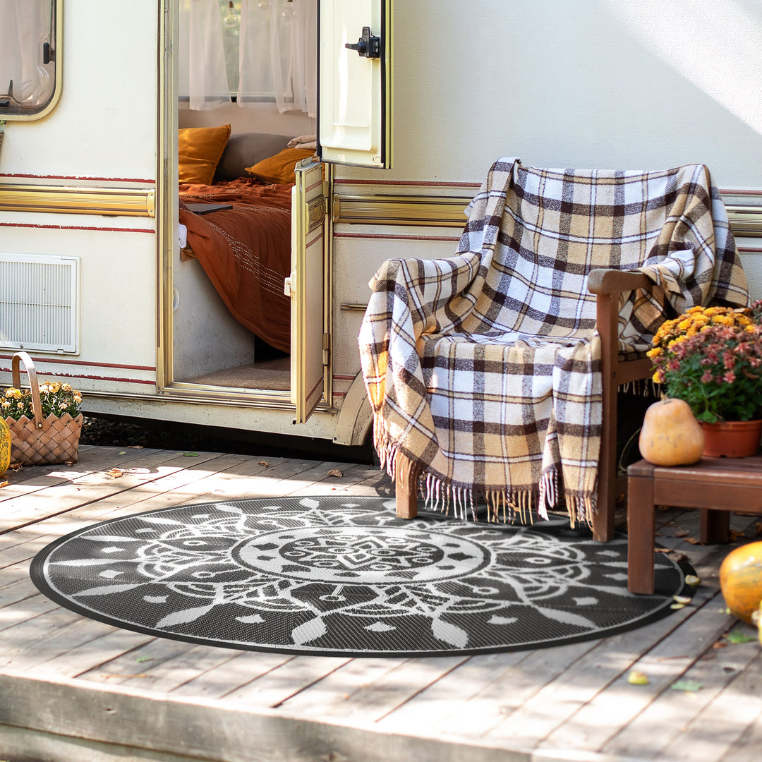 Outdoor Reversible Rug, 5' x 5' Plastic Straw Rug Mat for Decoration and Clearance Indoors & Outdoors, Patio, Deck, Garden, Backyard, Balcony, Picnic, Camping, RV, Black & White