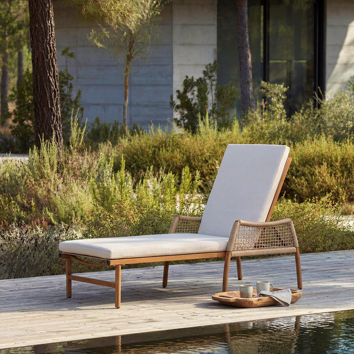 Outdoor Aluminum and Rattan Chaise Lounge Chair with 6-Position Adjustable Backrest, Brown and Beige